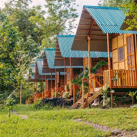 Green Acres Village Moalboal Buitenkant foto